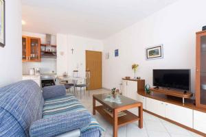 Apartments in Vrbnik - Insel Krk 36771