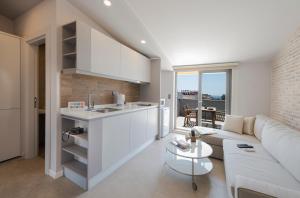 One-Bedroom Apartment (Terrace Suite)  room in Trend Suites