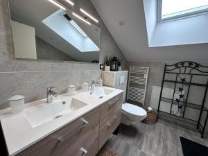 Gîte cosy avec SPA, animaux acceptés et parking fermé - FR-1-489-467