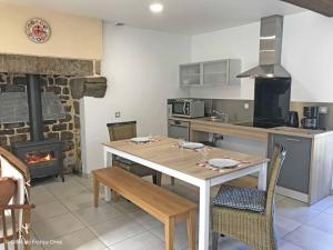 Maison de campagne tranquille avec poêle et animaux admis, proche nature - FR-1-497-74