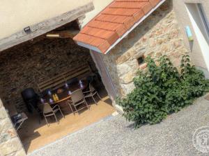 Gîte familial avec fibre, au calme des Monts du Lyonnais - FR-1-496-367