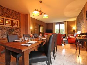 Maison de campagne familiale avec jardin, proche du Haras du Pin, calme et agréable - FR-1-497-173