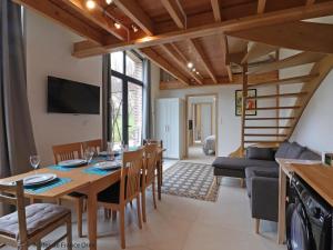 Maison exceptionnelle avec piscine intérieure et sauna à LAigle - FR-1-497-140