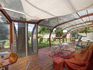 Gîte 200m² avec Spa et Sauna à Montbrison - FR-1-496-309