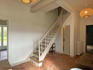 Maison rénovée 18ème s. avec jardin, animaux acceptés et recharge électrique - FR-1-497-198