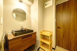 Living Stay Plum Residence - Authentic Tokyo Stay - Direct to HND 20m & Shinagawa