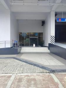 7th Floor Tower B Studio Unit with Modern Amenities