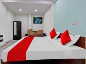 Hotel O Diamond Inns