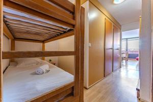 Modern 3BR Duplex - Val Thorens Centre, Parking & Panoramic Views - Résidence Roche Blanche