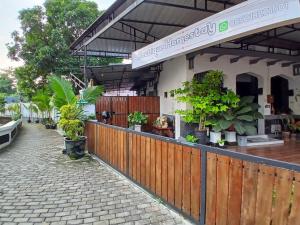 RedDoorz at Ndalem Eyyang Syariah Stasiun Klaten