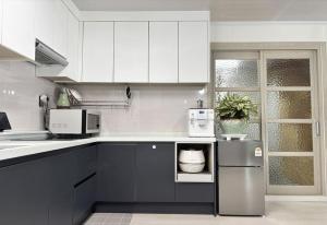 House of Rising Sun - Nanhee House