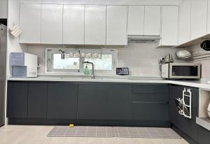 House of Rising Sun - Nanhee House