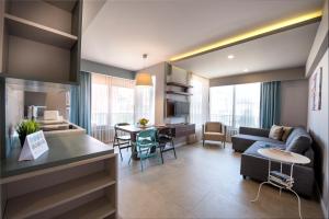 One-Bedroom Apartment (Vintage Suite) room in Trend Suites