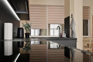 5 bedroom Central Apartment