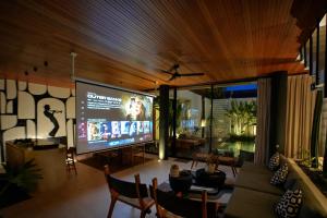 Casa Ipanema, Luxury 2 Bedrooms Villa with Cinema in Private Quiet Area