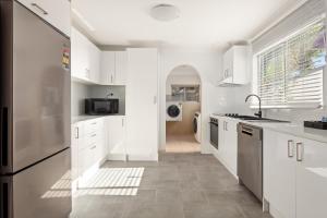 Stylish 2-Bed House in Leichhardt
