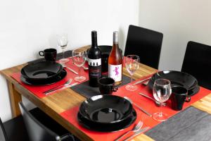 Pencil House - 10 mins walk to Shinjuku