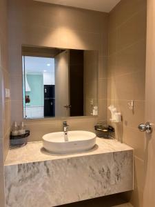 De Lora GoldCoast Apartment