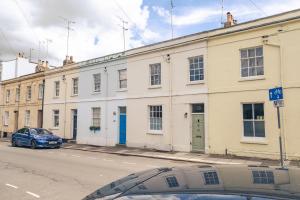 Cosy Studio Annexe in the Centre of Cheltenham