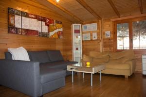 Wood House Close Beach