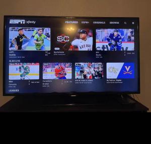 2 CoZY HOME WITH HUGE PATIO