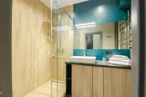 Petrovdom Apartments 20-213 in RC New York Concept House, Antonovycha 74