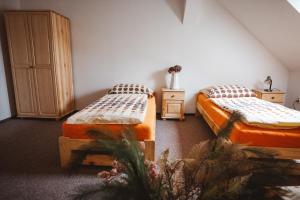 Zámek Spálené Poříčí