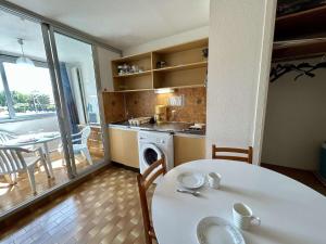 Magnifique appartement en face de la Marina ST CYPRIEN PLAGE sc895-145