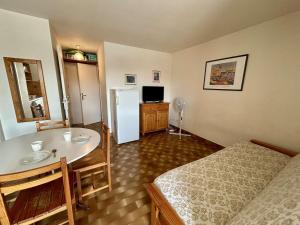 Magnifique appartement en face de la Marina ST CYPRIEN PLAGE sc895-145