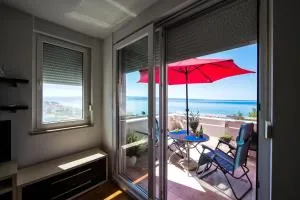 Apartment Dominik - Podstrana