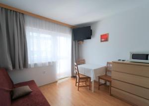 Chalupa u dedu a babky