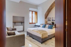 SOHO By Dasso Fontana Grande