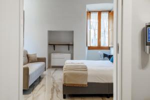 SOHO By Dasso Fontana Grande