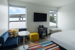 King Room room in Aloft Austin South
