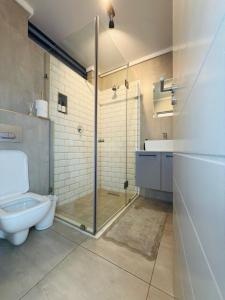 Menlyn Luxe Stay 1BR, Free Parking