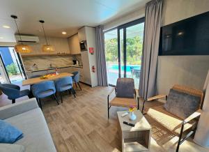 Amadria Park Camping Trogir Exclusive Beach Villas