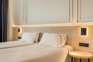 Standard Twin Room room in Miramar Hotel 4* Superior