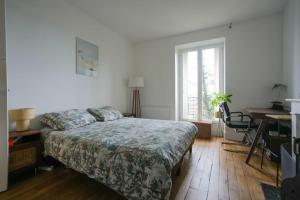 Appartements Typical Apartment in Montmartre : photos des chambres
