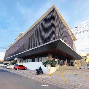 Downtown District Hotel - 5hvězdičkové hotely ve městě Naga