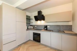 Gardaliva by the lake in Manerba del Garda