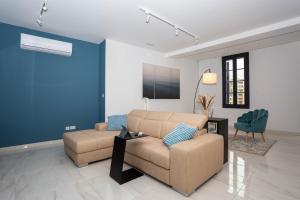Luxury 3BR Spinola Bay St Julians Central