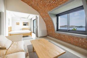 Stunning Villa with Private Pool and Luxuriest Views