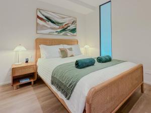 The Loft City Views, Tram & Gardens at Door