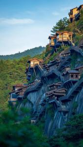 Guzhonglou Mist Villa Mountain View Resort Hotel