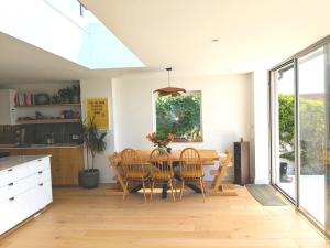 Designer Sea View House with Table Tennis