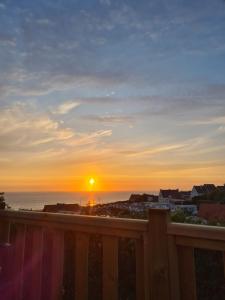 Campings Mobil-home Vue mer Piscine - Camping La Falaise Equihen-Plage - La Coquille d-Opale : photos des chambres
