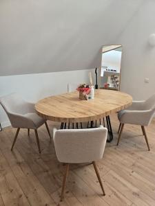 Appartements Duplex sous les toits d-Alsace : photos des chambres