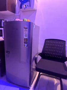 Downtown Stay - Tricity Cozy Flat