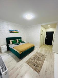 Modern & Cozy Studio with Balcony