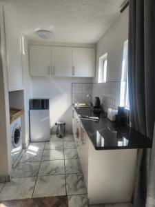 Hayleys inn at village blues